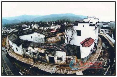 安徽泾县游客被围殴事件深度分析：旅游市场秩序何去何从？